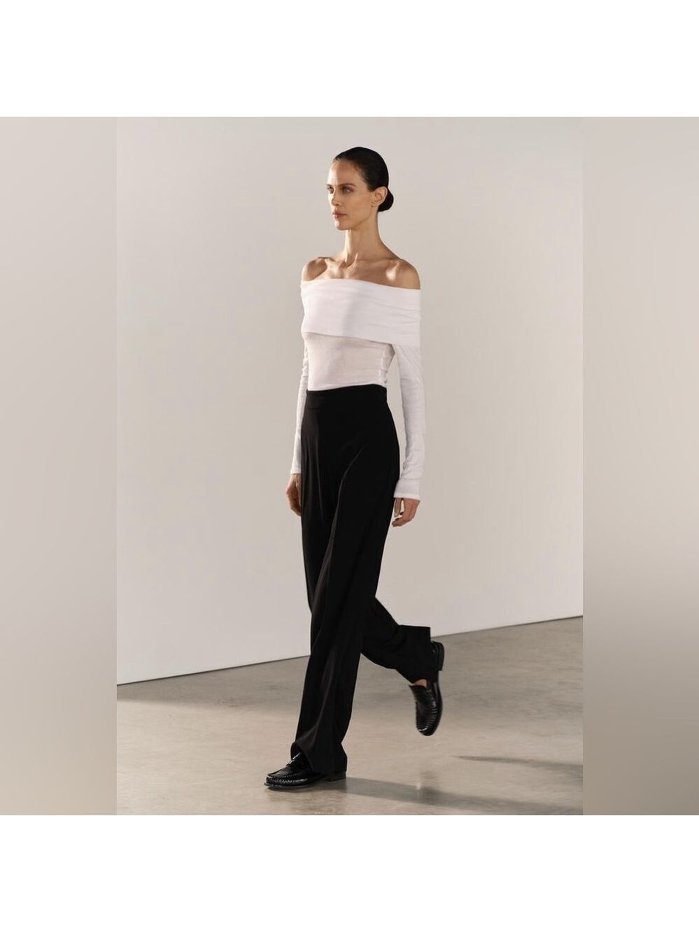 Zara SIDE ZIP LONG FLOWY PANTS